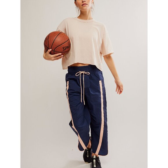 🆕 FP MOVEMENT Champ Is Here Pants / Midnight Navy Pastel - Picture 1 of 7